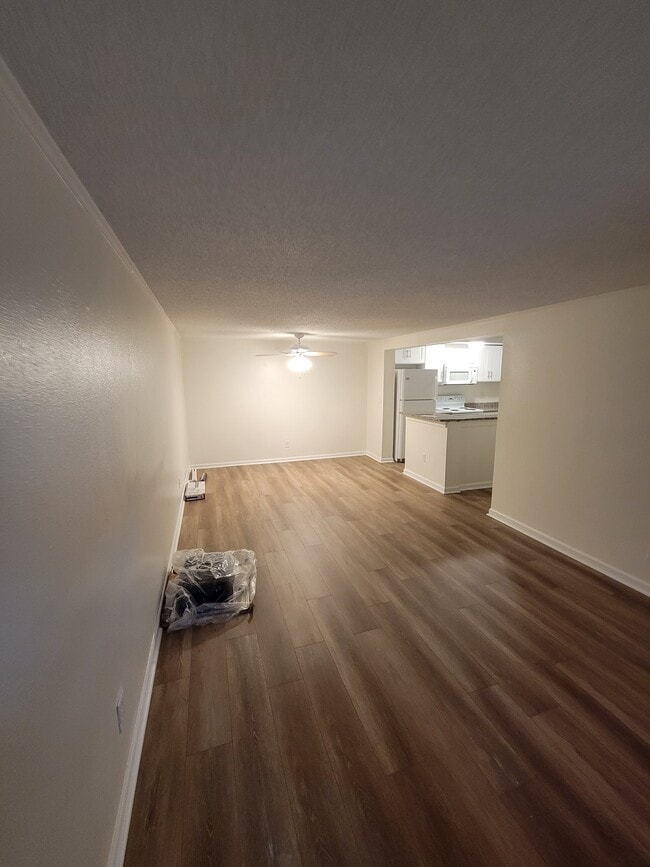 4079 E Michigan St, Unit Crossings at Conway in Orlando, FL - Foto de edificio - Building Photo
