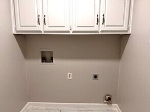 3812 Lynbrook Ln in Arlington, TX - Building Photo - Building Photo