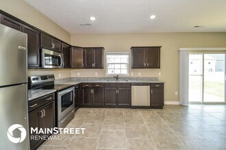 10620 Brook Chase Ct in Louisville, KY - Building Photo - Building Photo