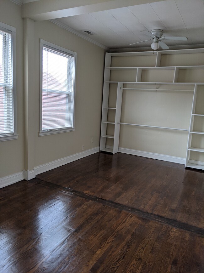 10655 S Hoxie Ave in Chicago, IL - Building Photo - Building Photo