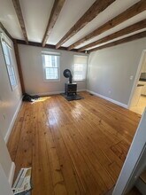 16 Dennett St in Amesbury, MA - Building Photo - Building Photo