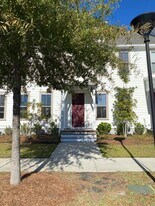 250 Oak Park St in Summerville, SC - Building Photo