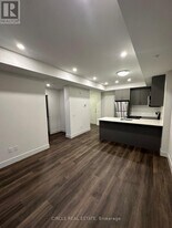 103 Roger St in Waterloo, ON - Building Photo