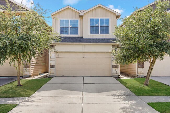 17123 Wilthorne Gardens Ct