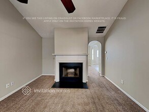 1825 Midcourt Way in Mcdonough, GA - Foto de edificio - Building Photo