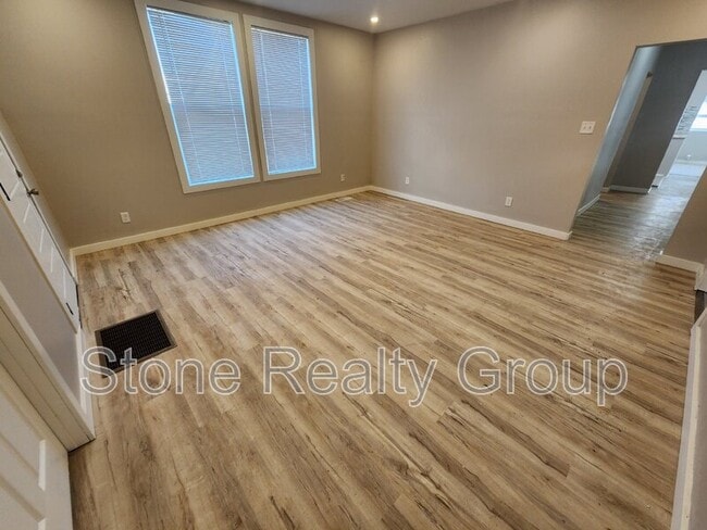2445 Liberty Ave in Terre Haute, IN - Building Photo - Building Photo