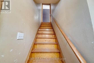 1023 Eagle Dr in London, ON - Building Photo - Building Photo