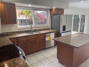 9435 SW 144th Ct in Miami, FL - Building Photo - Building Photo