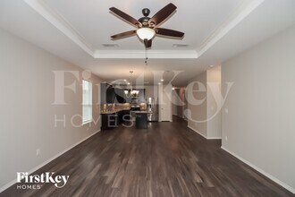 4290 Roaring Timber Dr in Conroe, TX - Foto de edificio - Building Photo