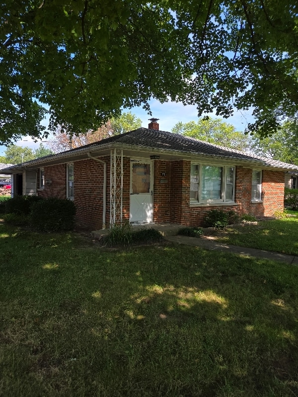 property at 571 15th St