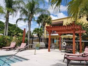 3310 Las Campos Pl in Tampa, FL - Building Photo - Building Photo