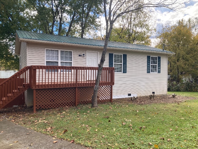 property at 1709 Daytona Ct