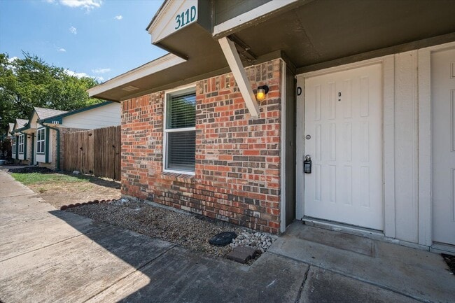 311 Kings Way Dr in Mansfield, TX - Building Photo - Building Photo