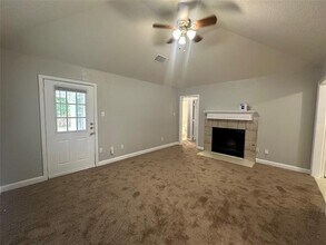 4147 Gladewater Rd in Dallas, TX - Building Photo - Building Photo