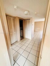 2060 NW 81st Ave in Pembroke Pines, FL - Building Photo - Building Photo