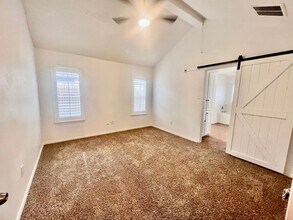 10212 Huron Ave in Lubbock, TX - Building Photo - Building Photo