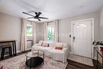 1176 Xenia St in Denver, CO - Building Photo - Building Photo