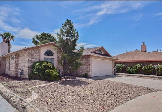 3012 Silver Lake Pl in El Paso, TX - Building Photo
