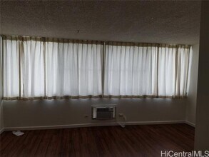 1560 Kanunu St in Honolulu, HI - Building Photo - Building Photo