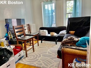 6 Carol Ave in Boston, MA - Building Photo - Building Photo