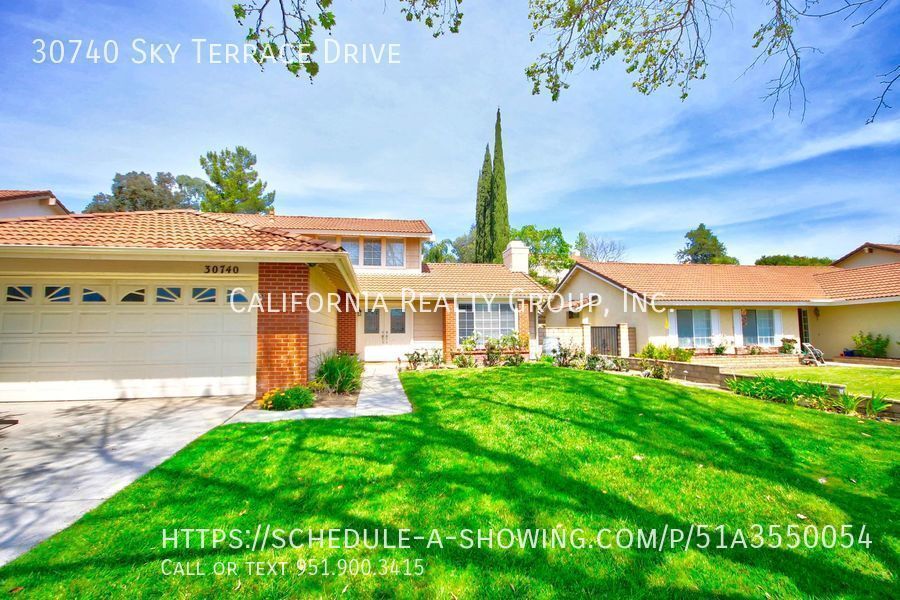 30740 Sky Terrace Dr in Temecula, CA - Building Photo