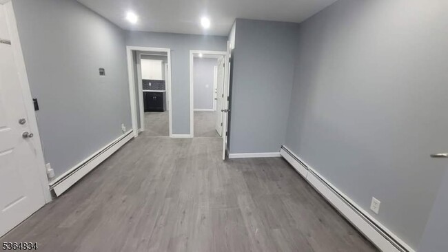 86 Stone St in Newark, NJ - Building Photo - Building Photo
