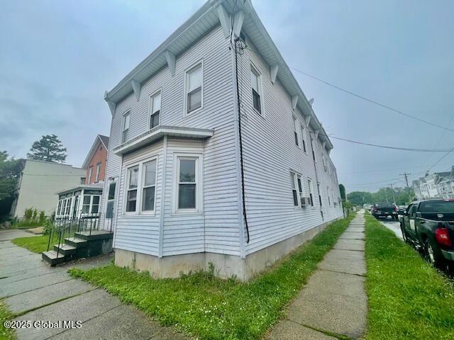 property at 1001 24th St