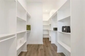 2323 Leonidas St, Unit The Sage Suite in New Orleans, LA - Building Photo - Building Photo