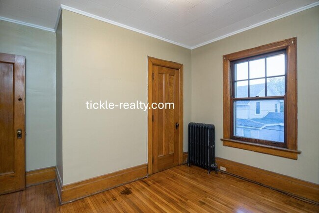 66 Henrietta St in Rochester, NY - Building Photo - Building Photo