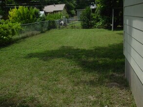 617 Conway Dr in San Marcos, TX - Building Photo - Building Photo