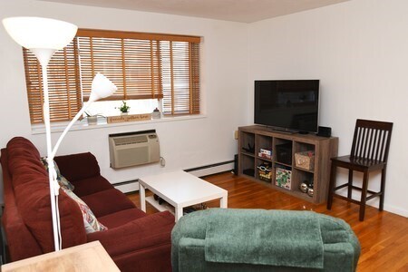 171 South St, Unit 1 in Boston, MA - Building Photo - Building Photo