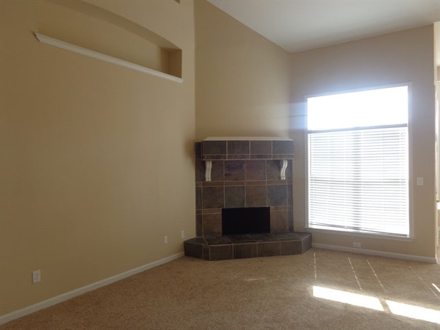 1587 Sutton Meadow Ln in Cordova, TN - Foto de edificio - Building Photo