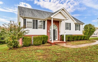 2856 Sharpie Dr in Clarksville, TN - Building Photo - Building Photo