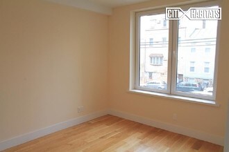 184 Frost St-Unit -2A in Brooklyn, NY - Building Photo - Building Photo