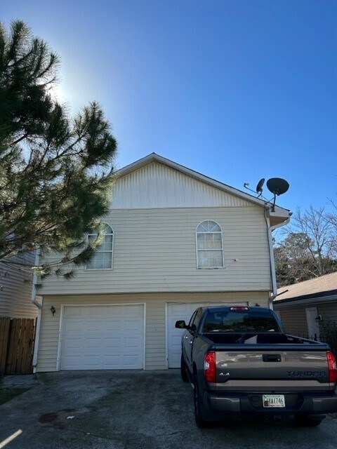 930 Bobcat Ct in Marietta, GA - Building Photo - Building Photo