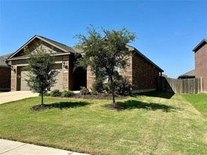 1536 Park Trails Blvd in Princeton, TX - Building Photo - Building Photo