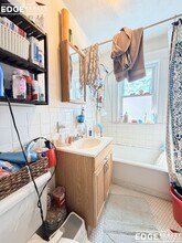 63 Euston Rd, Unit 4 in Boston, MA - Building Photo - Building Photo