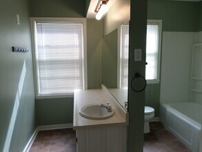 1412 Houston St-Unit -Houston 1412 #1, #2 in Manhattan, KS - Building Photo - Building Photo