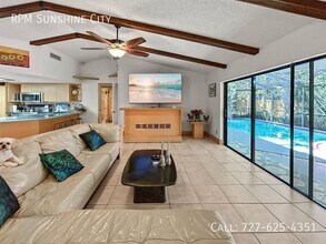 2866 Fair Green Dr in Clearwater, FL - Building Photo - Building Photo