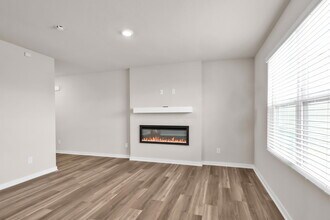 8903 N 167th St in Bennington, NE - Building Photo - Building Photo