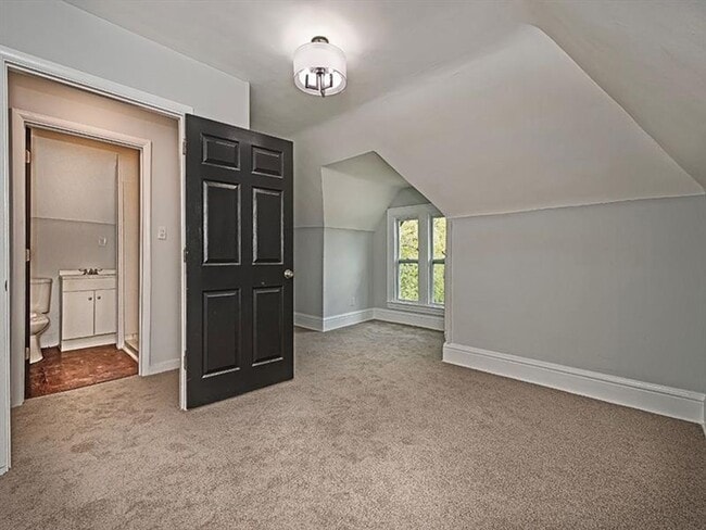 923 Adelaide St in Pittsburgh, PA - Building Photo - Building Photo