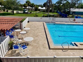 1215 Egret in Crystal River, FL - Building Photo - Building Photo