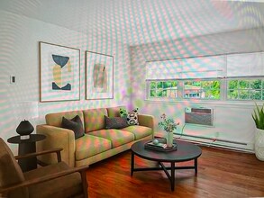 147 Milk St in Westborough, MA - Foto de edificio - Building Photo