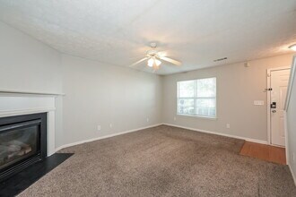 154 Springbottom Dr SE in Lawrenceville, GA - Building Photo - Building Photo