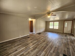 9150 SE 197th Ave in Ocklawaha, FL - Building Photo - Building Photo