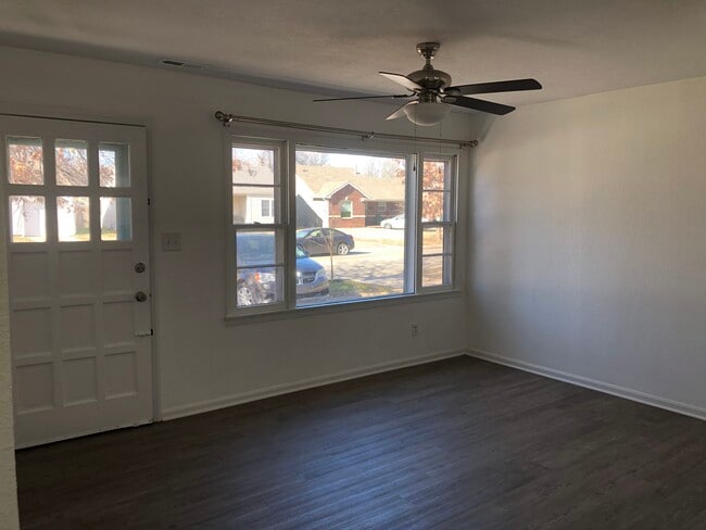 1928 N Hood St in Wichita, KS - Building Photo - Building Photo