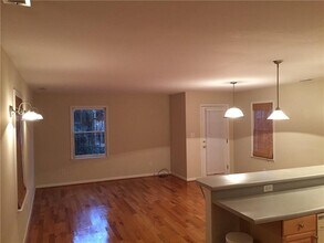 685 Garibaldi St SW in Atlanta, GA - Building Photo - Building Photo