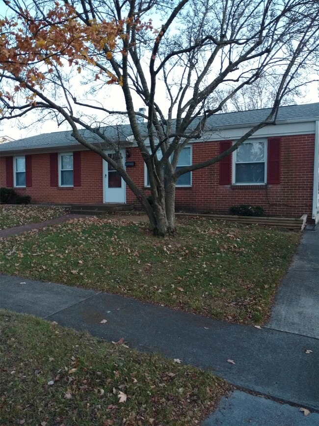 property at 557 Eagle Dr