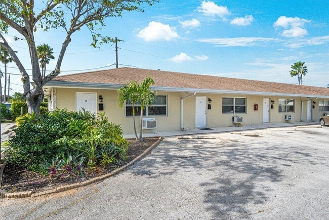 property at 751 Hummingbird Way