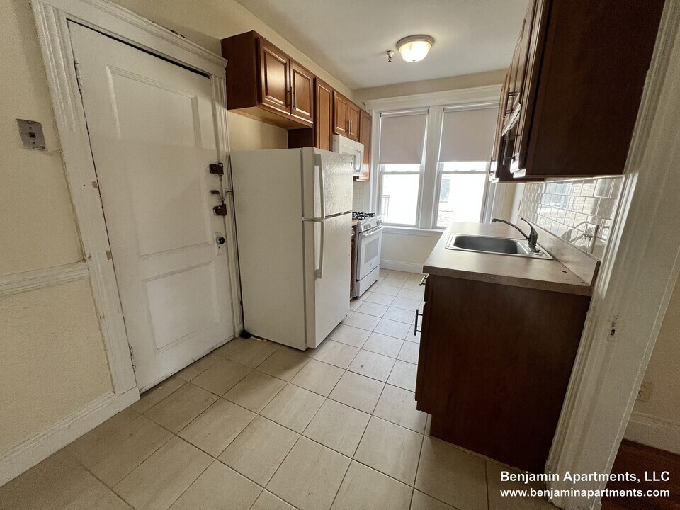 131 Washington St, Unit 56 in Boston, MA - Foto de edificio